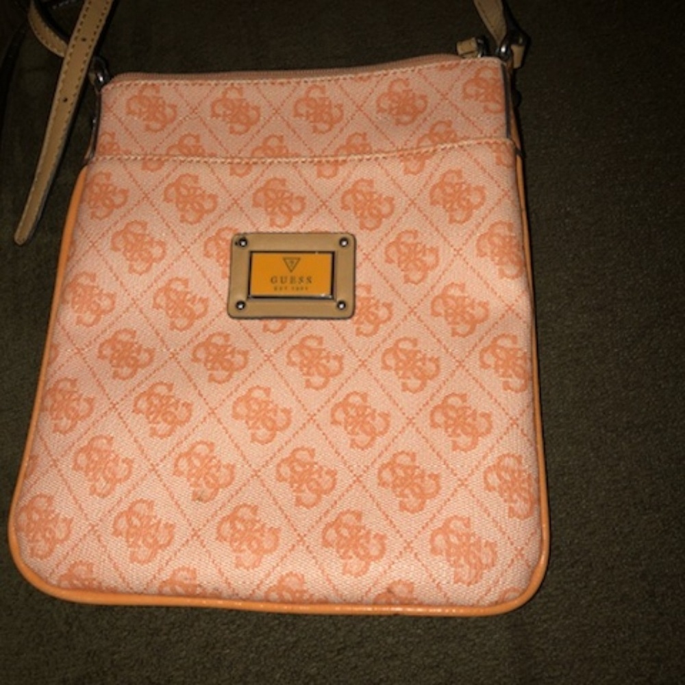 "GUESS" Leather Cross Body Purse